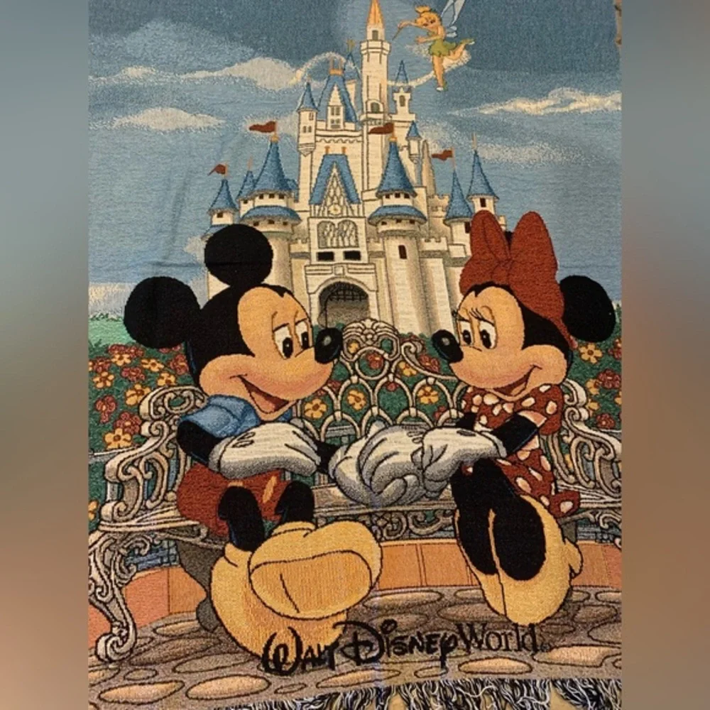 Walt Disney World Mickey Minnie & Tinkerbell Castle Woven Throw Blanket‎ 48x56